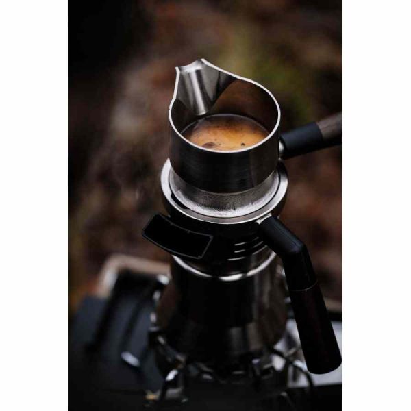 Máquina de café expresso Barista de alta qualidade para compra online. Aprecie seu café perfeito a qualquer hora.