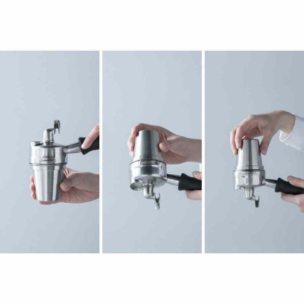 Torne as suas viagens mais práticas com o Copo Dosador Portátil Acaia Pequeno. Leve, durável e funcional. Ideal para quem busca qualidade e conveniência. Compre já!