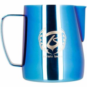 Jarra de leite Barista Space azul, qualidade premium para latte art. Compre online e melhore suas técnicas de café!