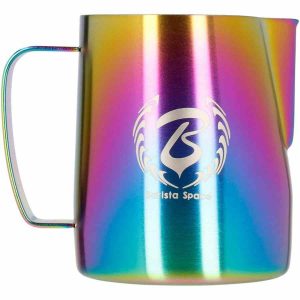 Jarra de leite Barista Space Sandy Rainbow para espumar leite com qualidade profissional. Ideal para preparar café ou cappuccino em casa.