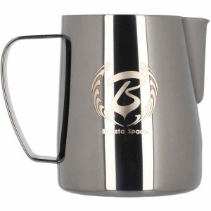 Jarra de leite Barista Space em titânio preto para fazer espuma para café - Compre já na loja online!