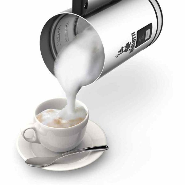 Varinha Mágica Bialetti MK01 para Espumar Leite - Inovação na sua Cozinha hoje! Aproveite a melhor qualidade e praticidade. Compre já! 🛒✨