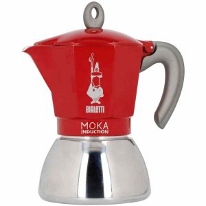Máquina de café expresso vermelha Bialetti Moka, design elegante para fogão de indução. Preparação aromática de café italiano genuíno.