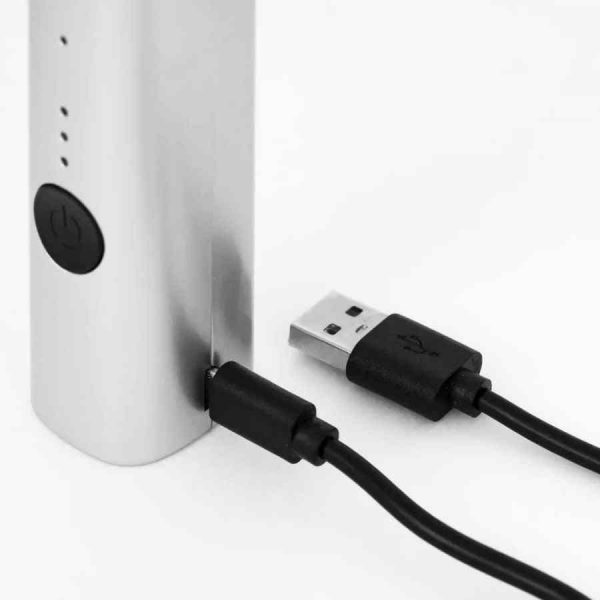 Batedor de leite Bialetti Montalatte - recarregável por USB para espuma de leite perfeita! Aproveite a conveniência.