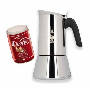 Café moído Lucaffé Classic 250g combina perfeitamente com a elegante Moka Pot Bialetti Venus. Aproveite a tradição do café italiano em sua casa!