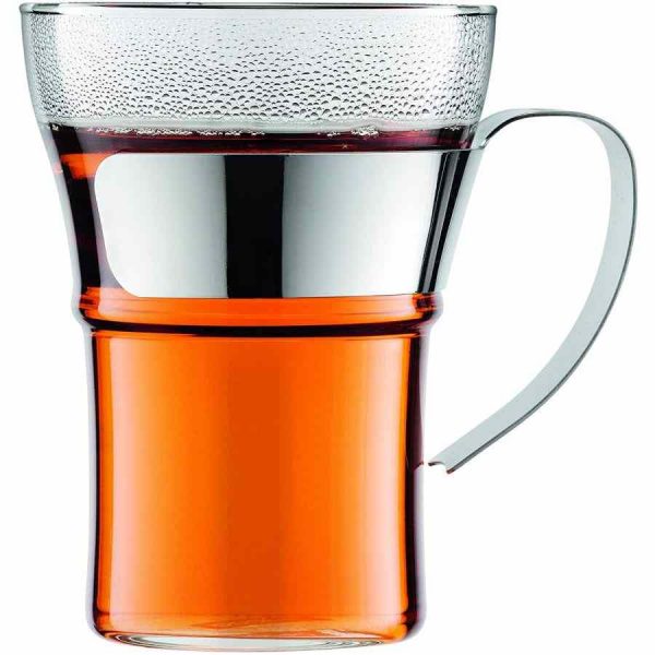 Conjunto de 2 Copos Bodum Assam com cabo de aço, capacidade de 350 ml cada. Design elegante para desfrutar das suas bebidas favoritas.
