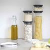 Frasco de vidro empilhável Brabantia com tampa cinza - Ideal para armazenamento organizado na sua casa. Qualidade premium e design sofisticado.