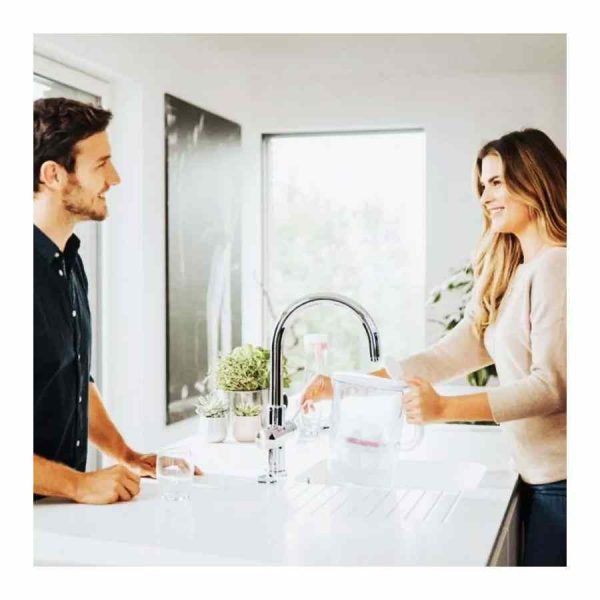 Jarro filtrante de água BWT AQUAlizer Baselight 2,6 l + 2 cartuchos, purificador de mesa premium para água potável saudável em casa.