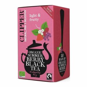 Chá preto orgânico Clipper Summer Berry, 20 sacos - Desfrute do sabor frutado num chá premium. Ideal para refrescar nos dias quentes de verão.