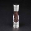 Moinho de pimenta Derwent de precisão Gourmet Cole & Mason 190 mm para temperos frescos e aromáticos. Adquira já este item de alta qualidade!