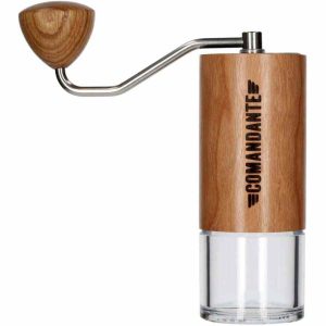 Moedor de café manual Commander C40 MK4 Nitro Blade - Trituração precisa e deliciosa para o seu café fresco. Ideal para os amantes de café exigentes. Compre online!