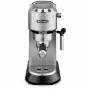 Máquina de café expresso DeLonghi Dedica EC685.M, aço - Prepare cafés deliciosos em casa com esta máquina de café expresso de alta qualidade. Ideal para os amantes de café.