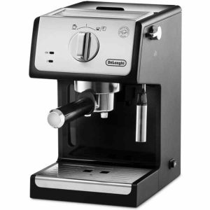 Máquina de café expresso DeLonghi ECP33.21.BK, design prateado e preto para saborear um café perfeito em casa.