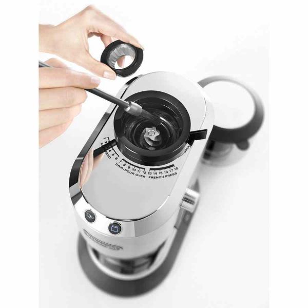 Moedor de Café DeLonghi KG520.M Dedica - Aromas irresistíveis todos os dias! Ideal para os amantes de café exigentes. Compre online agora.