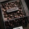 Moedor de Café DeLonghi KG79 | Moagem precisa e potente | Ideal para apreciadores de café exigentes | Compre online agora.