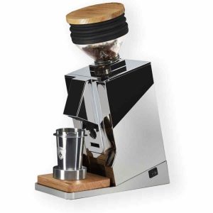Moedor de café Eureka Oro Mignon, eficiente e compacto para dose única. Aprecie o sabor intenso do café fresco todos os dias!