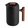 Cafeteira French Press Fellow Clara, Nogueira - Desfrute de café fresco e intenso em casa com esta prensa francesa de alta qualidade! Ideal para os amantes de café.