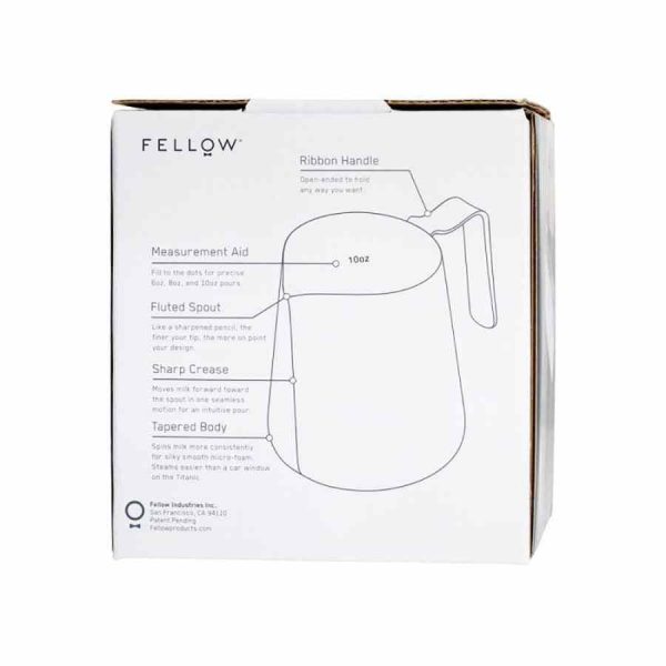 Jarra para vaporizar leite Fellow Eddy de 350 ml para um café perfeito. Com design único e qualidade premium para os apreciadores de café.