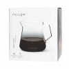 Jarra de vidro pequena Fellow Mighty 500 ml para servir com elegância. Ideal para bebidas frescas. Compre já a sua!