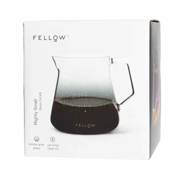 Jarra de vidro pequena Fellow Mighty 500 ml para servir com elegância. Ideal para bebidas frescas. Compre já a sua!