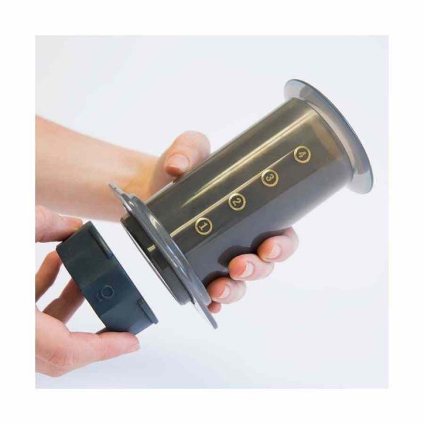 Acessório premium para cafeteira Prismo AeroPress, para um café perfeito em casa. Compatível com modelos AeroPress. Compre já!