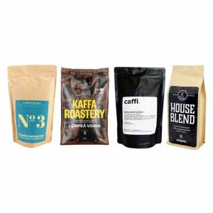 Café micro-torrado finlandês premium: 4 pacotes de 250 g de grãos de café frescos e aromáticos. Aprecie a qualidade elevada deste café exclusivo!