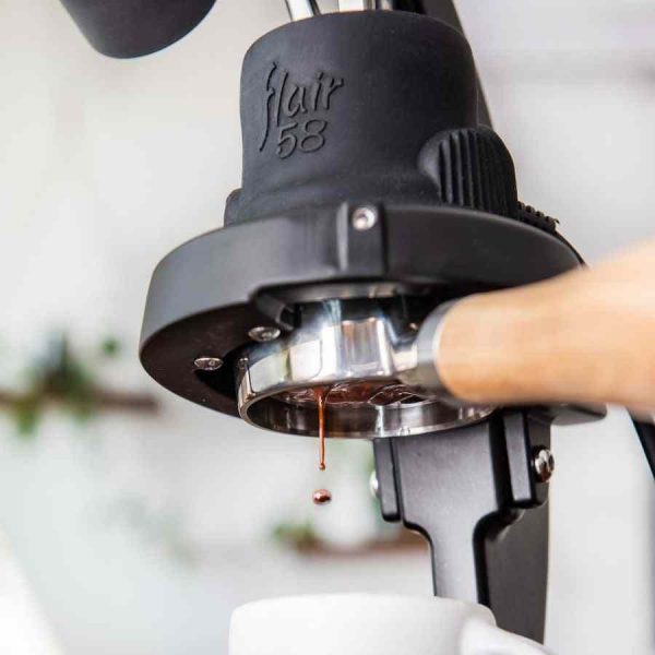 Máquina de café expresso manual Flair 58x modelo básico - Preparação de café artesanal de excelência em casa. Compre já!