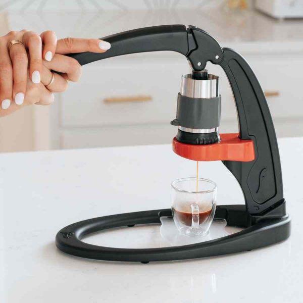 Cafeteira expresso manual Flair de alta qualidade para um café perfeito em casa. Ideal para os amantes de café exigentes. Compre já!