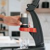 Máquina de café expresso manual clássica Flair - Desfrute do café perfeito feito em casa com esta máquina elegante e de alta qualidade. Ideal para os amantes de café exigentes. Compre agora!