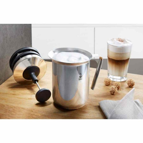 Espumante de leite em aço inoxidável Gefu Riccardo - Ferramenta premium para criar espuma de leite perfeita. Ideal para baristas. Compre online!
