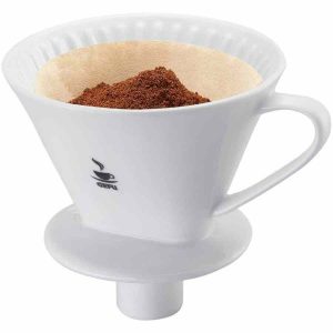 Gotejador de café em porcelana Gefu Sandro, tamanho 4 - Desfrute do seu café perfeito com este elegante gotejador de alta qualidade! Ideal para os amantes de café exigentes.