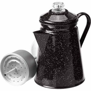 Percolador de esmalte GSI Outdoors 8 xícaras para café fresco e aromático em acampamentos e ao ar livre, durável e de qualidade premium.