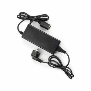 Adaptador de Energia Handpresso 220 V / 12 V: Transformador de alta qualidade para café expresso portátil. Compatível com diversas fontes de energia. Ideal para viagens.