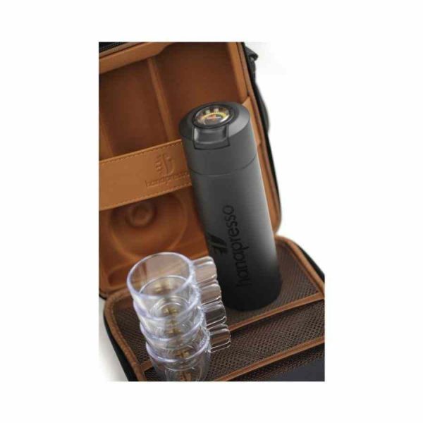 Estojo de luxo para bomba de café portátil Handpresso, ideal para transportar com segurança e estilo. Perfeito para amantes de café em movimento!