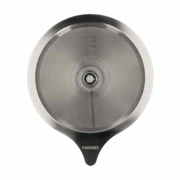 Gotejador de café em metal de alta qualidade da marca Hario V60-02, design de malha dupla para extração perfeita. Ideal para os amantes de café exigentes.