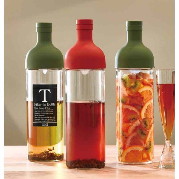 Garrafa Filtrada Hario para Chá Frio de 750 ml, design premium para desfrutar do melhor chá gelado. Compre online agora!