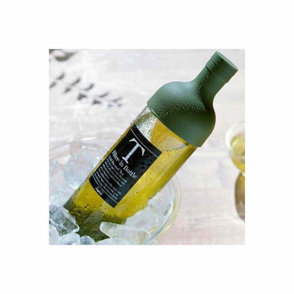 Garrafa filtrada para chá gelado da Hario, 750 ml - design elegante para um chá gelado perfeito. Compre online e refresque-se!