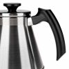 Chaleira de gotejamento Hario Fit V60 1,2 l com design elegante em prateado. Ideal para preparar café de qualidade superior.