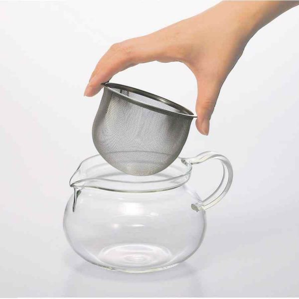 Bule Hario Kyusu Maru: Design tradicional japonês para chá. Feito com cerâmica de alta qualidade para a melhor experiência de degustação. Ideal para apreciadores de chá!