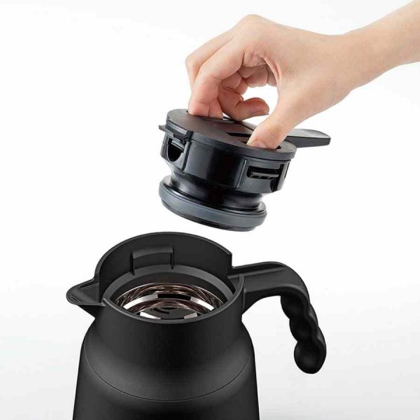 Servidor isolado em aço inoxidável Hario V60-02 PLUS 600 ml para café - durável e elegante. Ideal para manter a bebida quente por mais tempo.