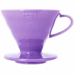 Gotejador de café em cerâmica Hario V60 tamanho 02 - Adquira já o seu para um café perfeito em casa ou no escritório. Compre online!