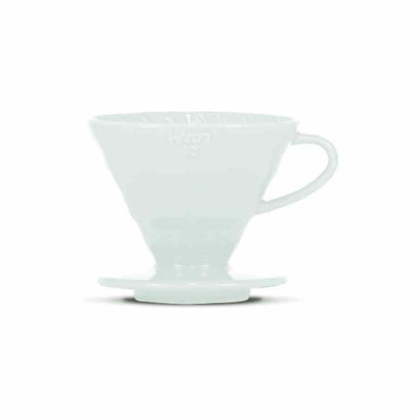 Gotejador de café em cerâmica Hario V60 tamanho 02 para café perfeito. Aprecie o sabor único! Ideal para amantes de café. Compre online!