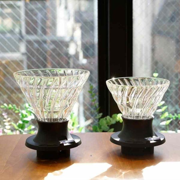 Interruptor gotejador de imersão Hario V60 tamanho 03 para café perfeito. Compre online agora e desfrute do melhor sabor!
