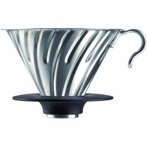 Recipiente de aço inoxidável Hario V60 tamanho 02 com base de silicone para café fresco e perfeito gotejamento. Compre online agora!