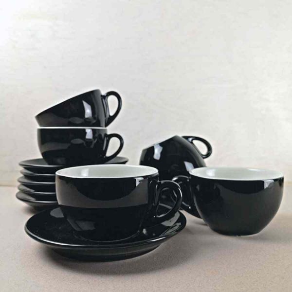 Conjunto de 6 Copos IPA Milano Cappuccino 204ml em Preto e Branco, Ótima Qualidade para Saborear a sua Bebida Favorita. Disponível Online.