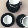 Xícara de café expresso IPA Milano 80 ml em preto e branco, elegância e sofisticação para desfrutar o seu café. Perfeita para os amantes de café.