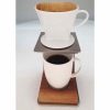 Estação de gotejamento com filtro JoeFrex em madeira de nogueira, elegante e funcional para café perfeito. Compre online agora!