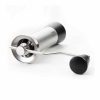 Moedor de café clássico Kinu M47 para os amantes de café exigentes. Garanta sua xícara perfeita todas as manhãs!