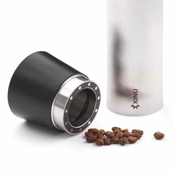 Moedor de café clássico Kinu M47 para saborear café fresco todos os dias. Alta qualidade e durabilidade garantidas. Compre online agora!