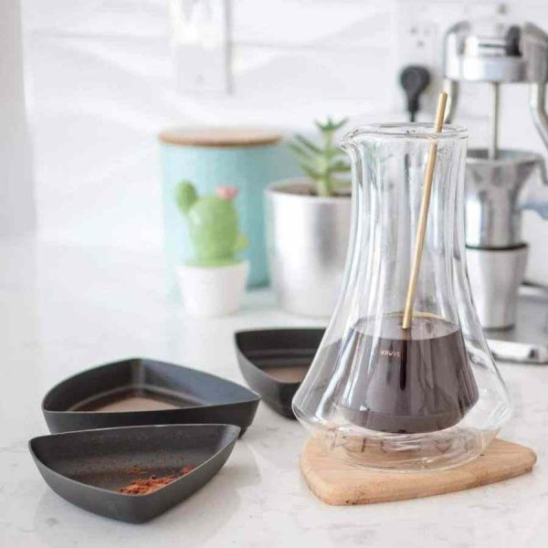 Jarra de café Kruve EQ Evoke 600 ml, elegante e durável para desfrutar de café perfeito em casa. Fabricada com materiais de alta qualidade. Ideal para os amantes de café exigentes.